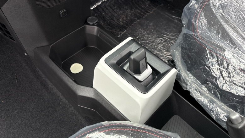 Dacia Spring 27kWh Expression 65 48kW 5dr Auto Electric Hatchback